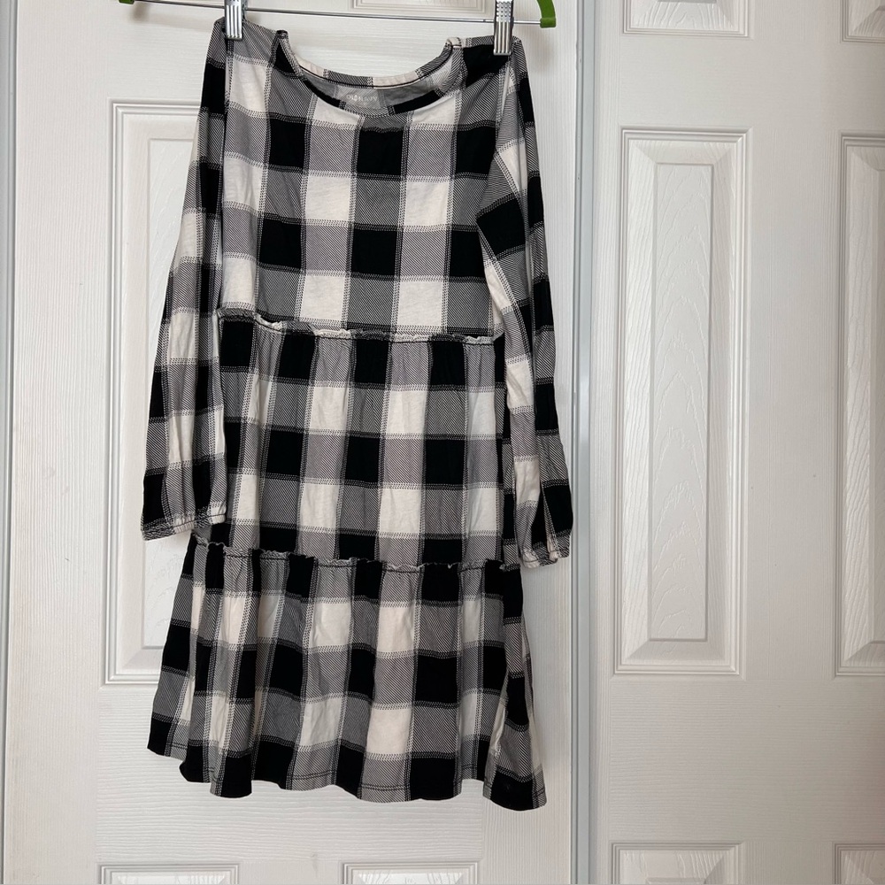 4/$25 Old Navy Black and White Checkered Kids Dress Size L (10-12)